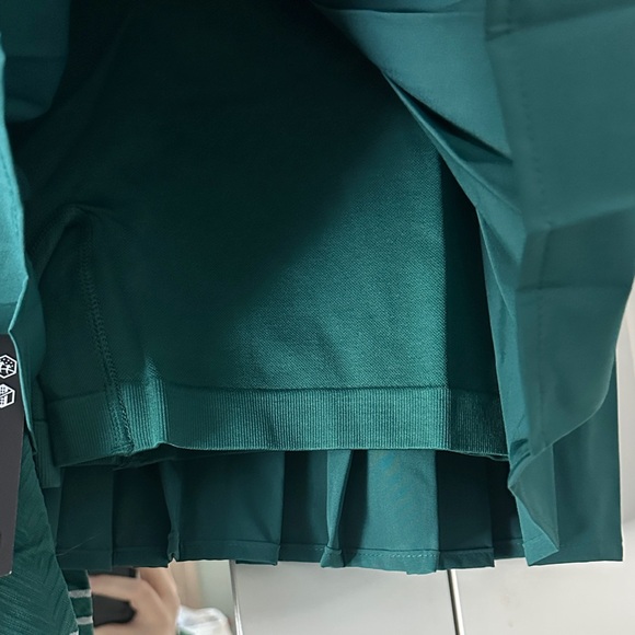 Avia Green Tank Top and Skort Set XL - Picture 4 of 4